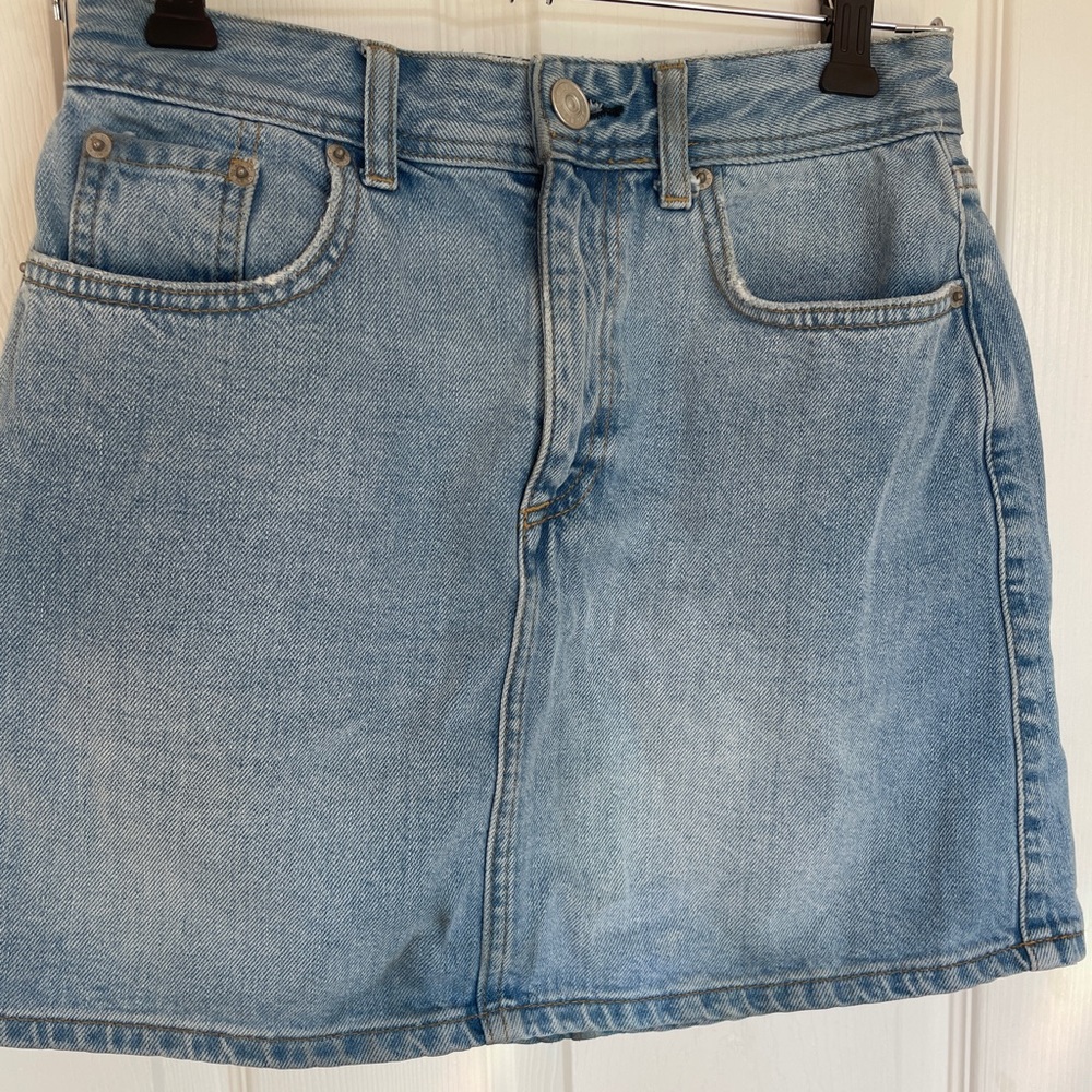 URBAN OUTFITTERS (BDG) skirt